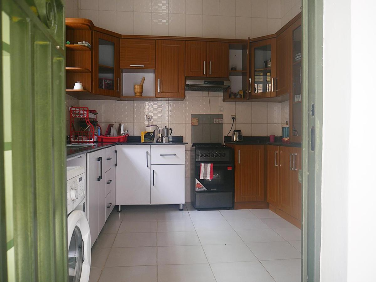 Villa Kikiriki Kigali Exteriör bild