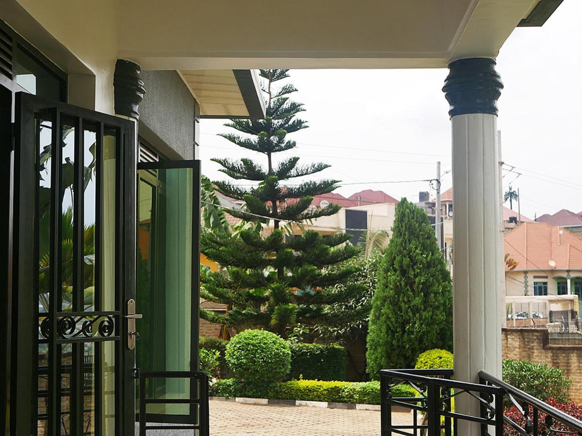 Villa Kikiriki Kigali Exteriör bild