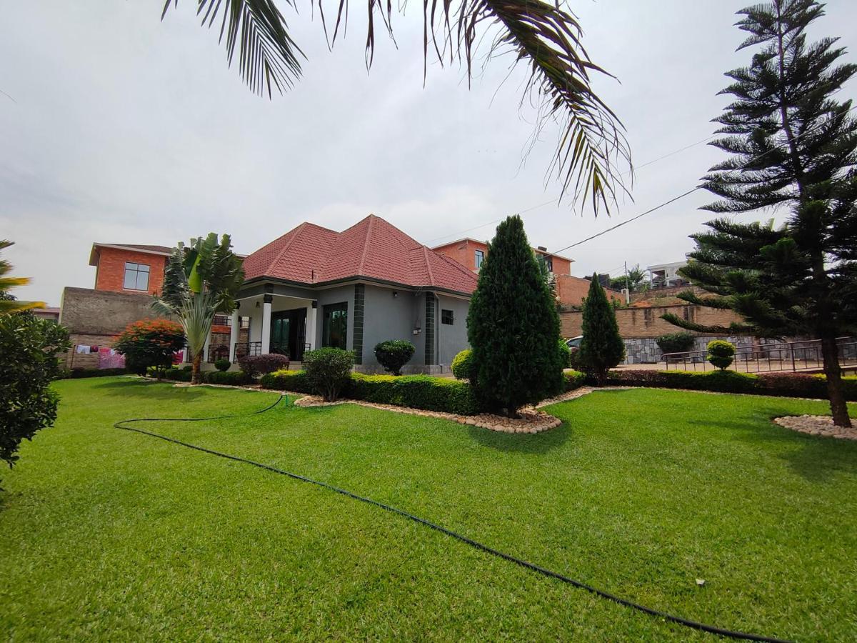 Villa Kikiriki Kigali Exteriör bild